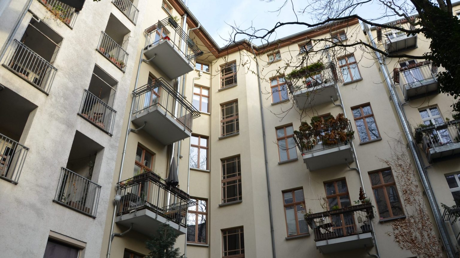 Kastanienallee (Berlin) – NEUTECTA